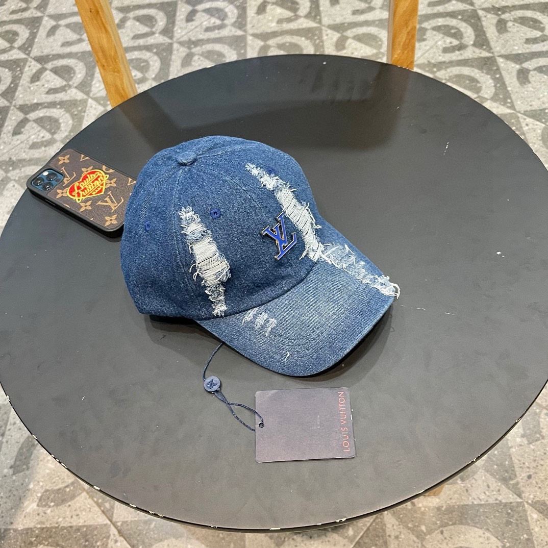 Louis Vuitton Caps